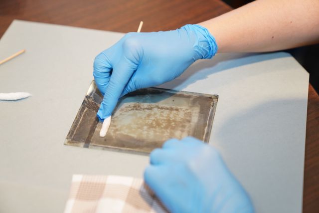Step 7: Glass Cleaning for Pressed Frames